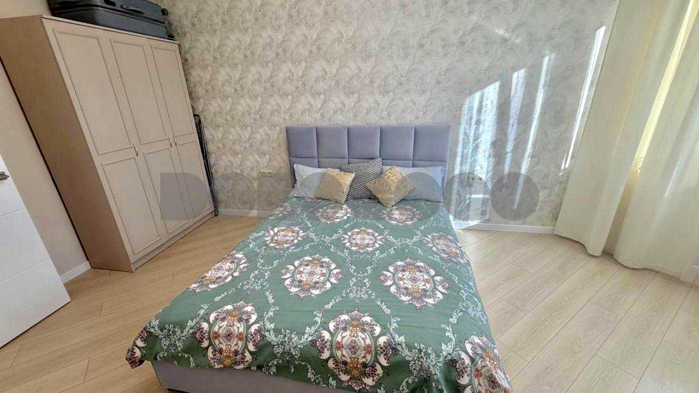 1875760155383684
