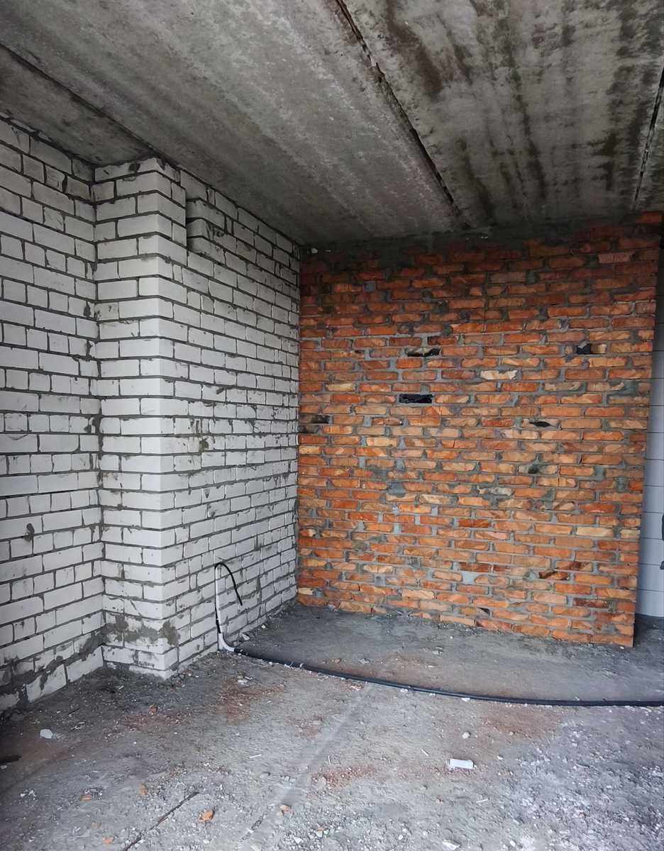 1875760553519552