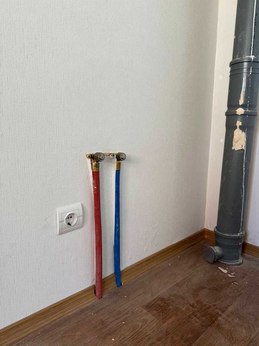 1875762072595234