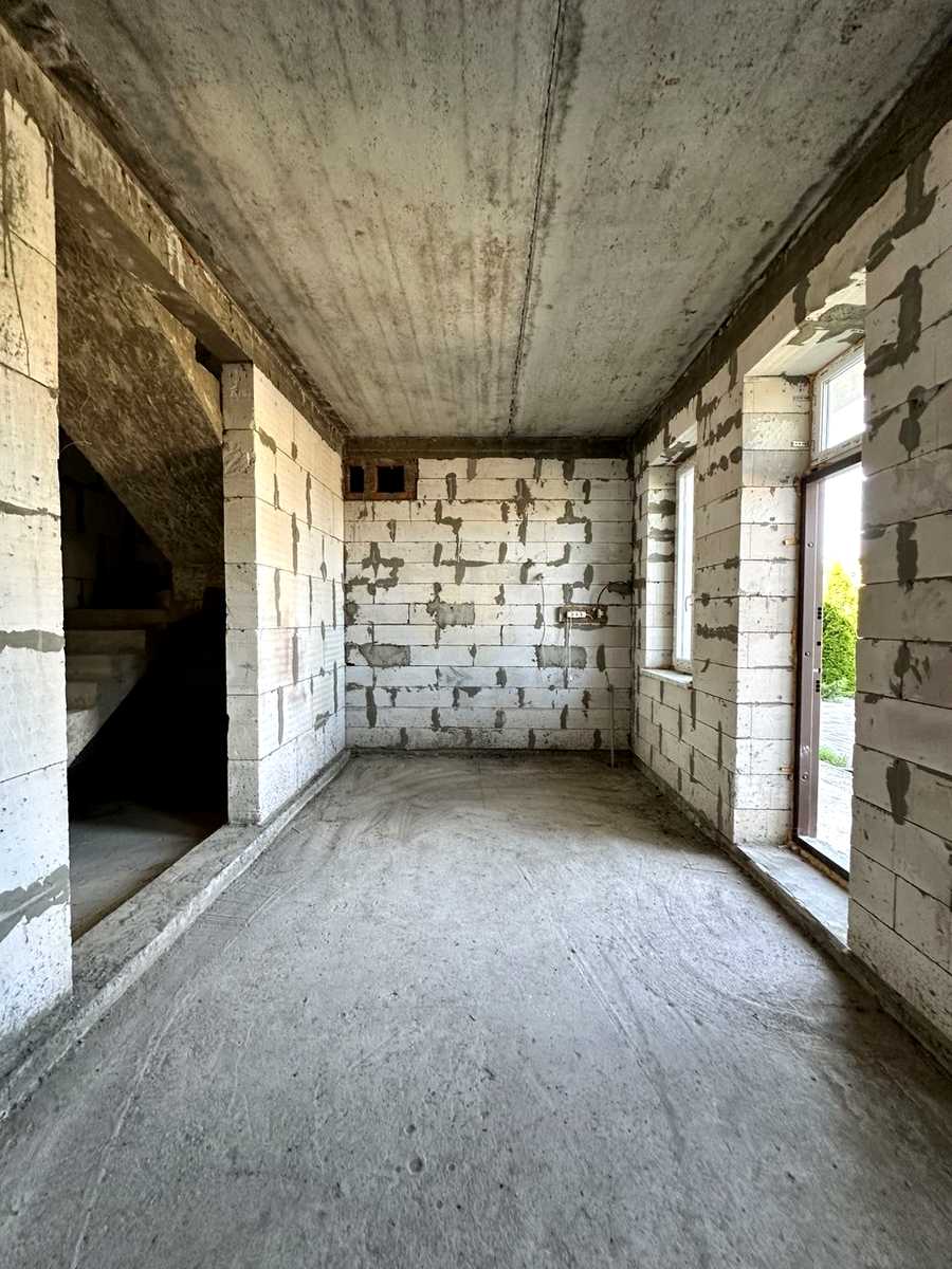 1875762165828227