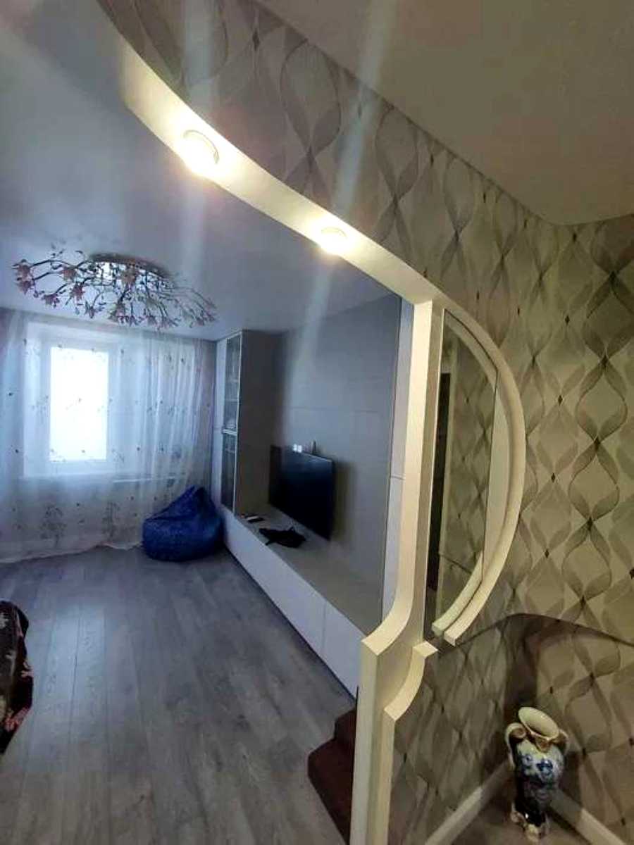 1875762268798328