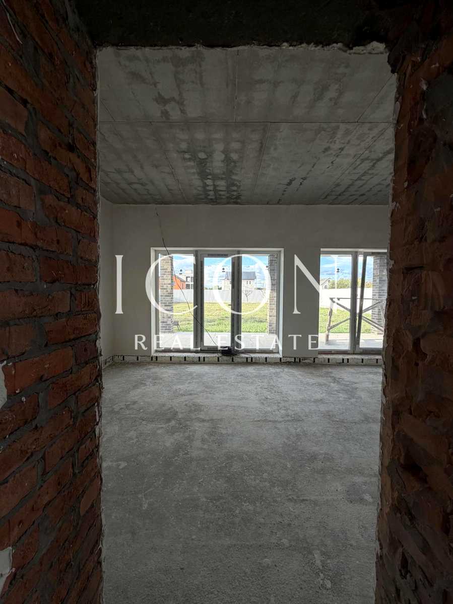 1875762846827121