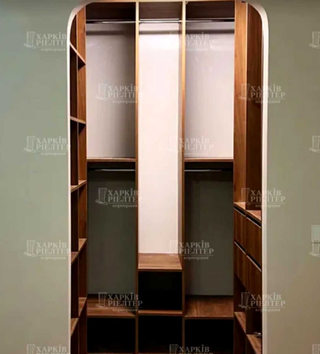 1875763247056107