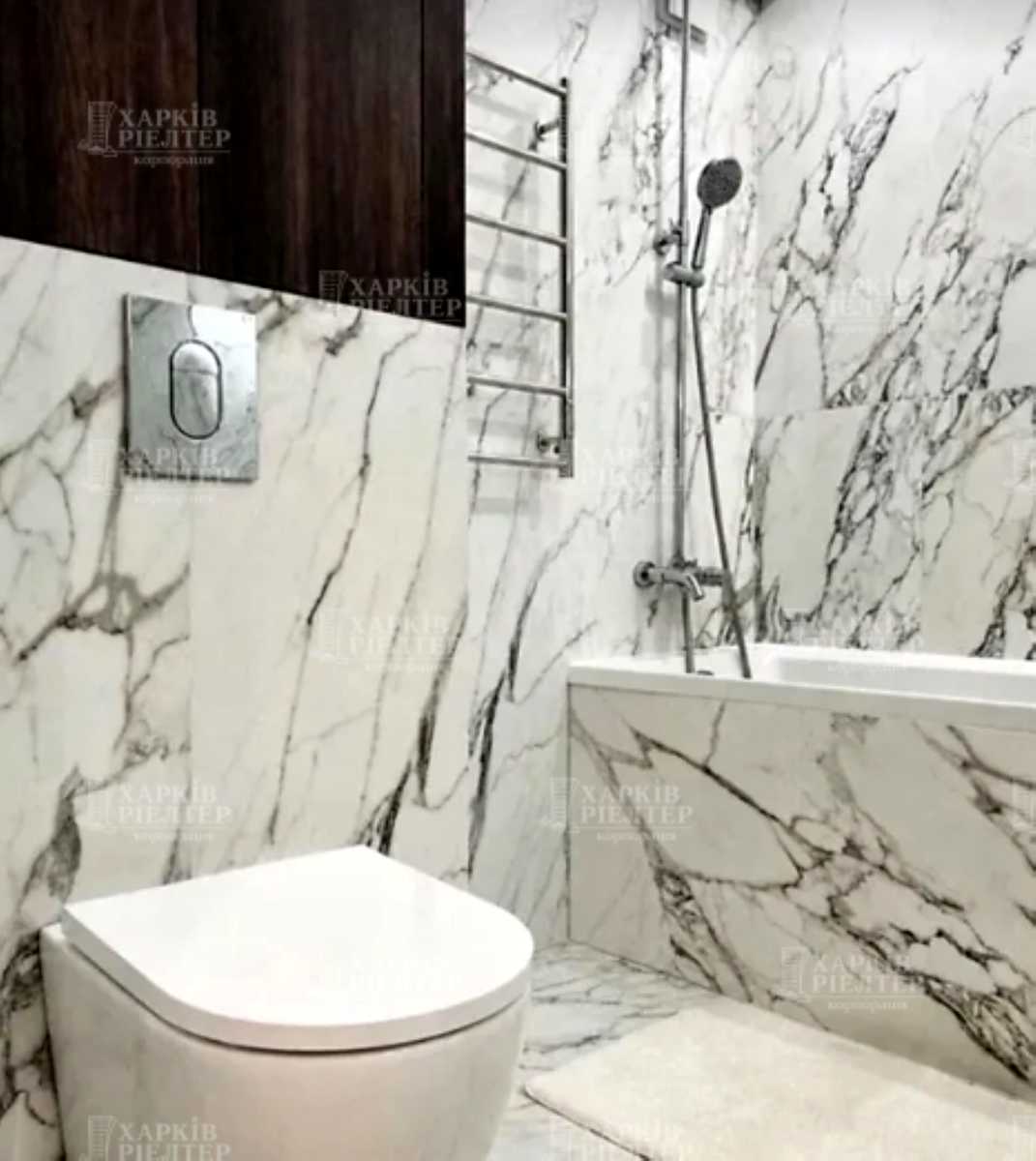 1875763247102688