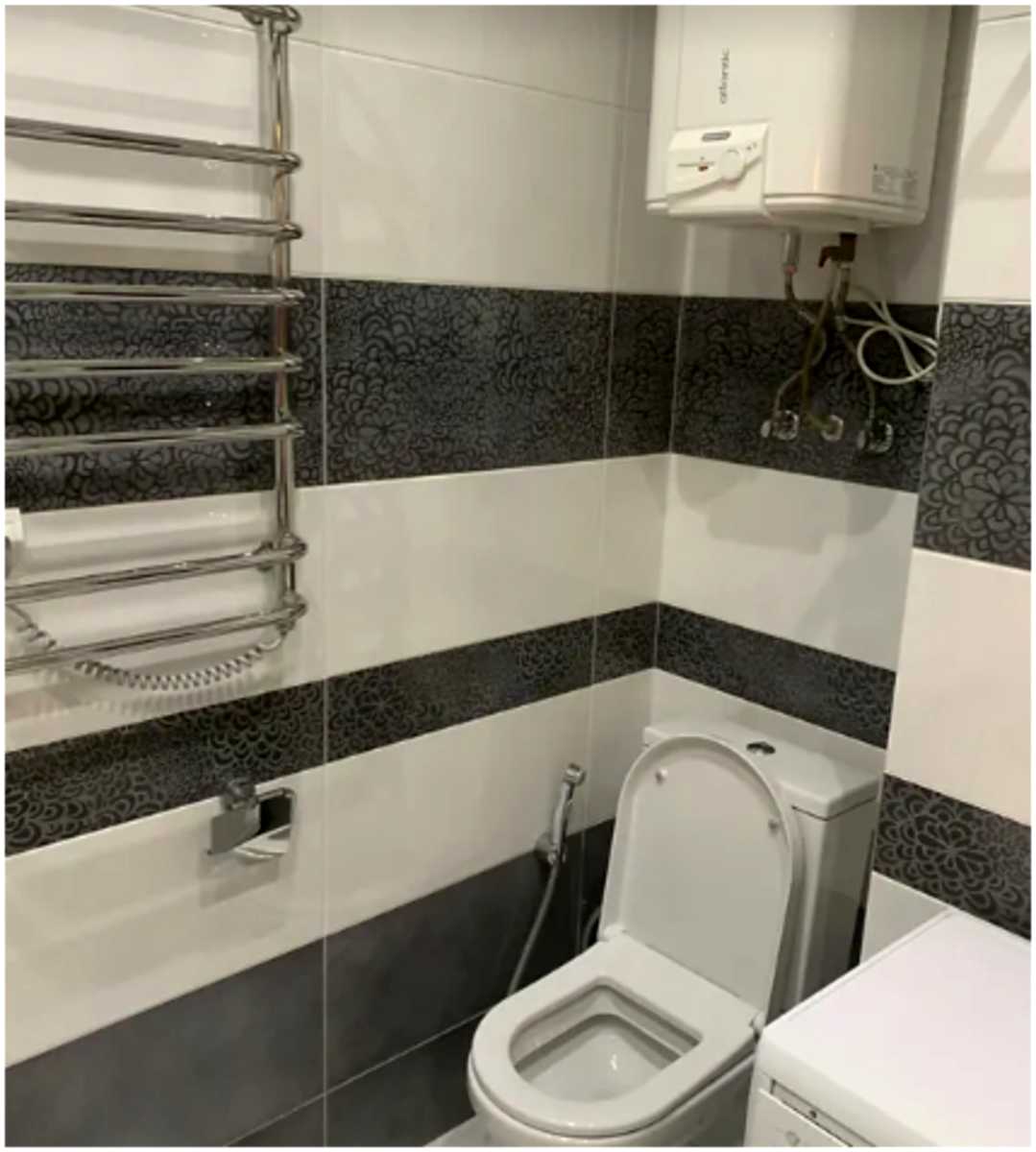1875764144356010