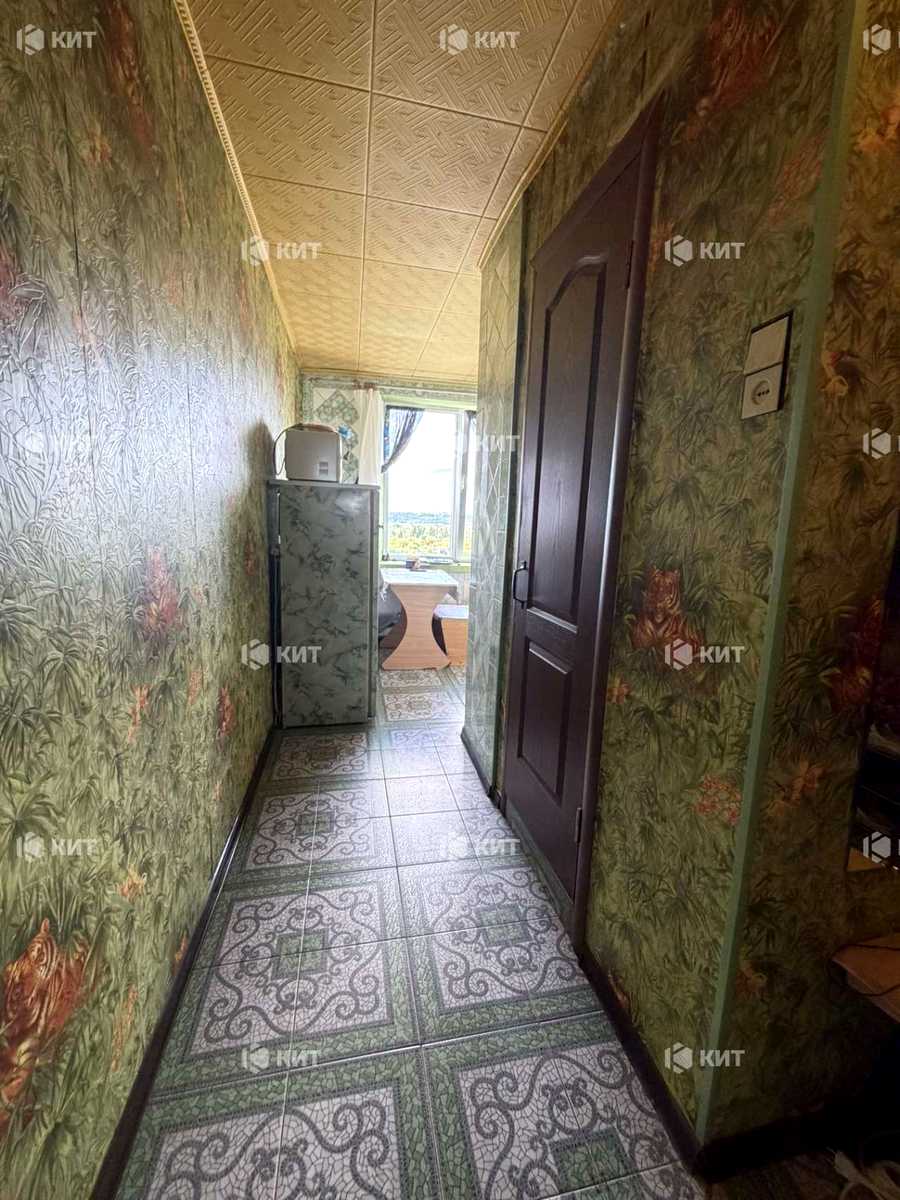 1875766357950786