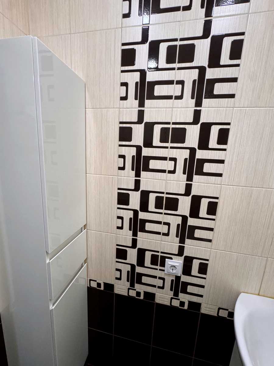 1875767160603664