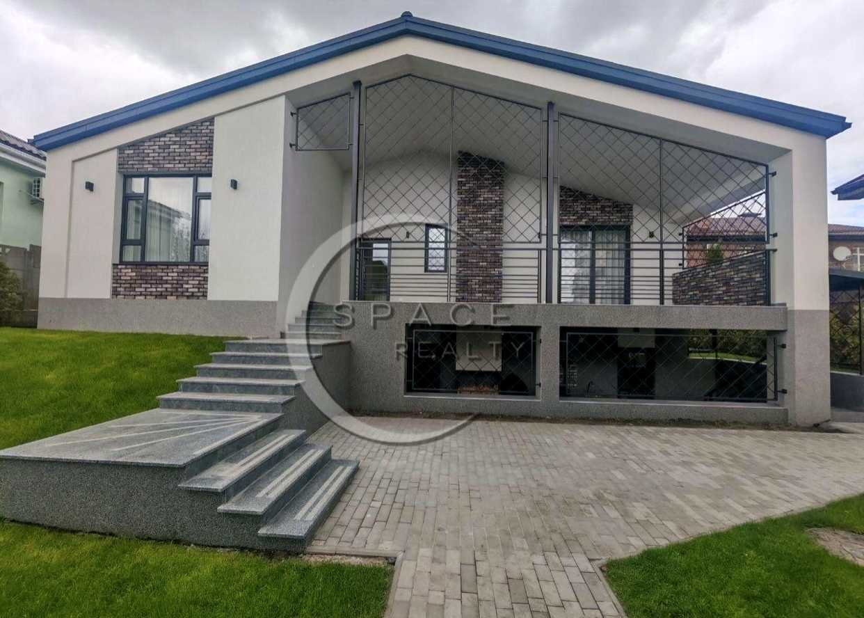 1875768333689418