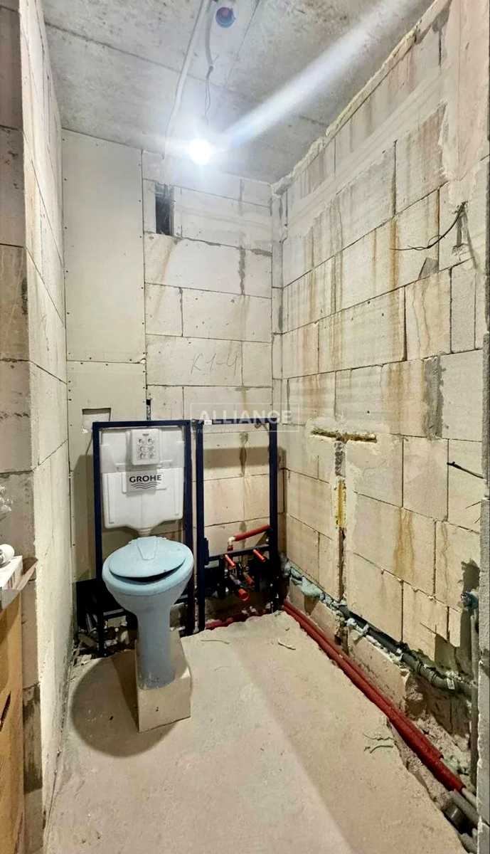 1875769158724060