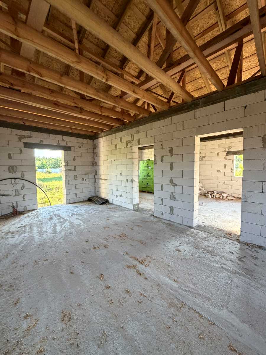 1875769306775680