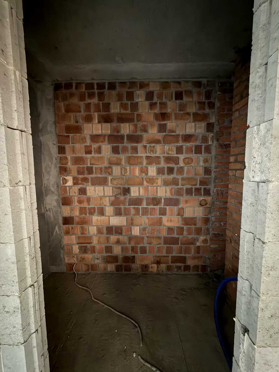 1875770110809630