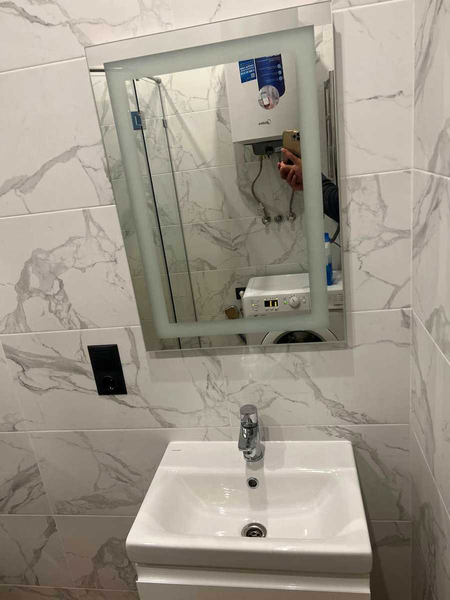 1875770438629624