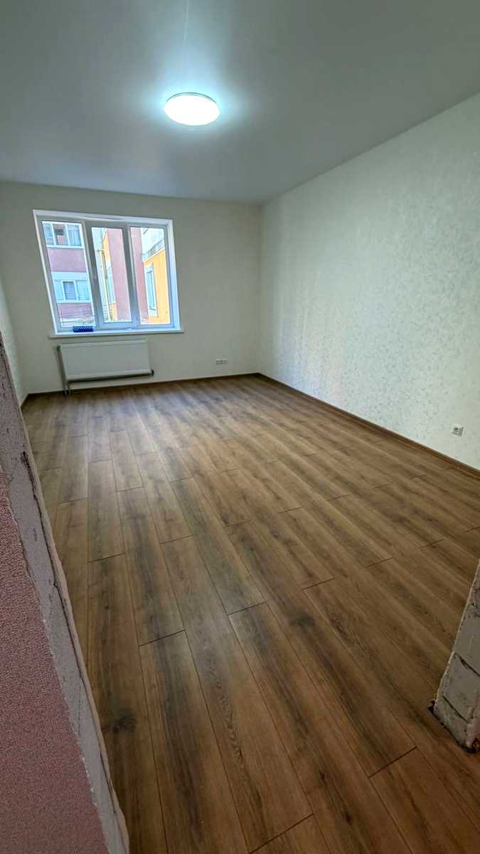 1875770984992983