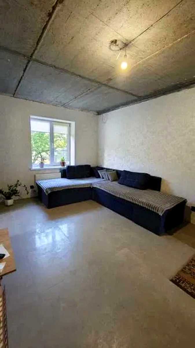 1875771466699281