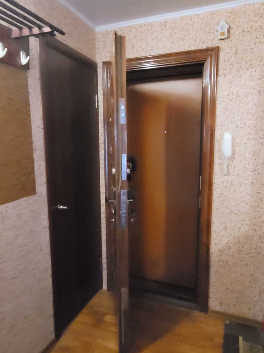1875771936815875