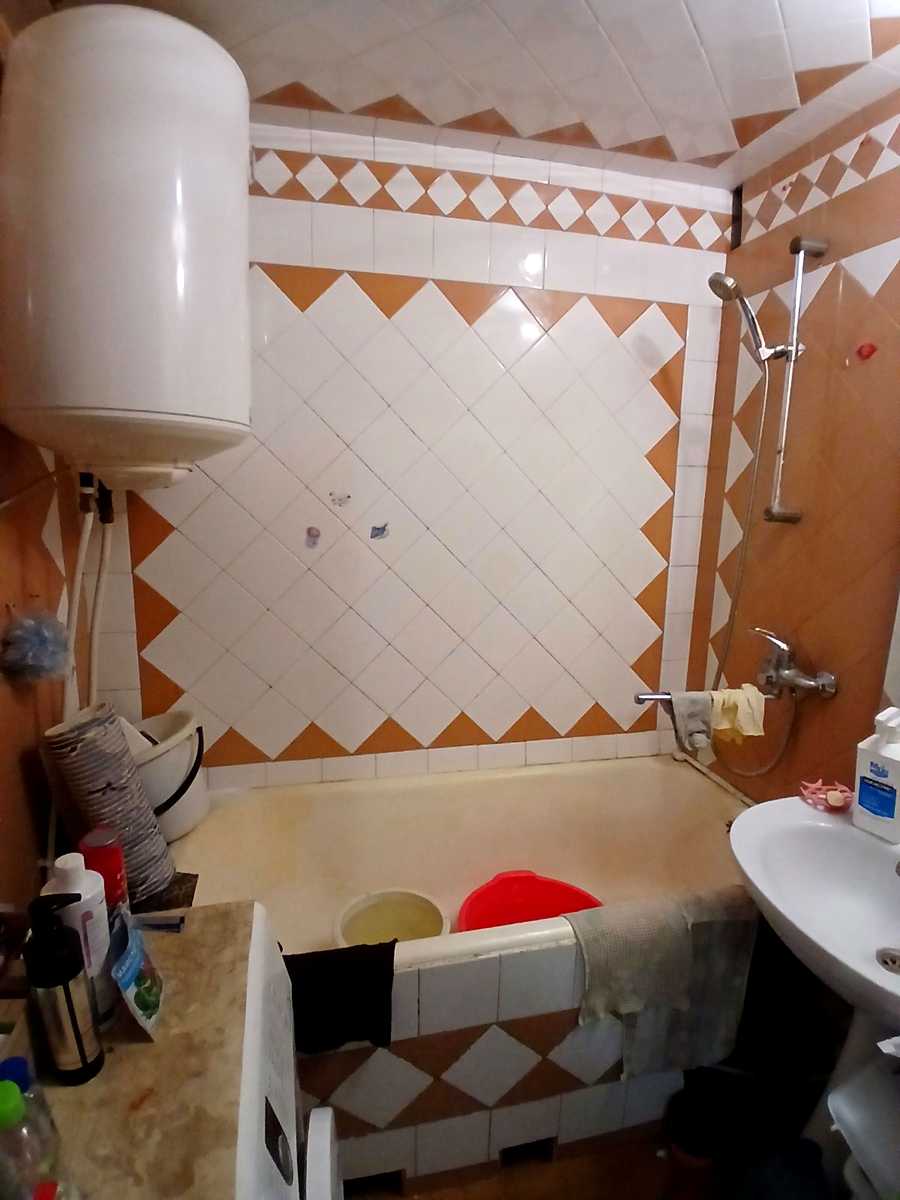 1875771963734450