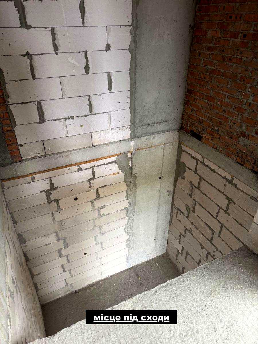 1875772309744985