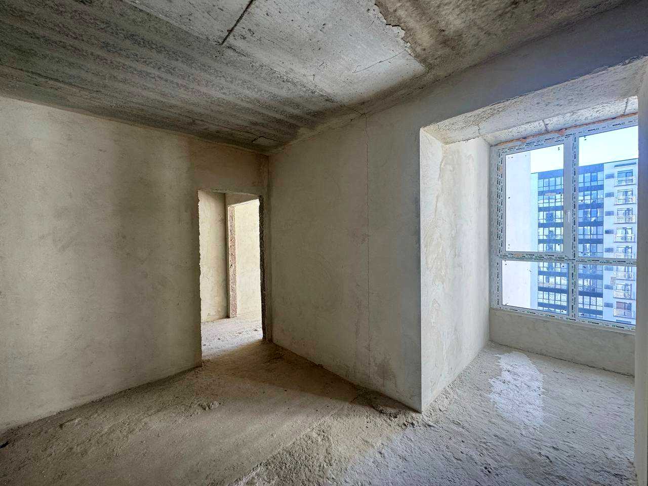 1875772507180356