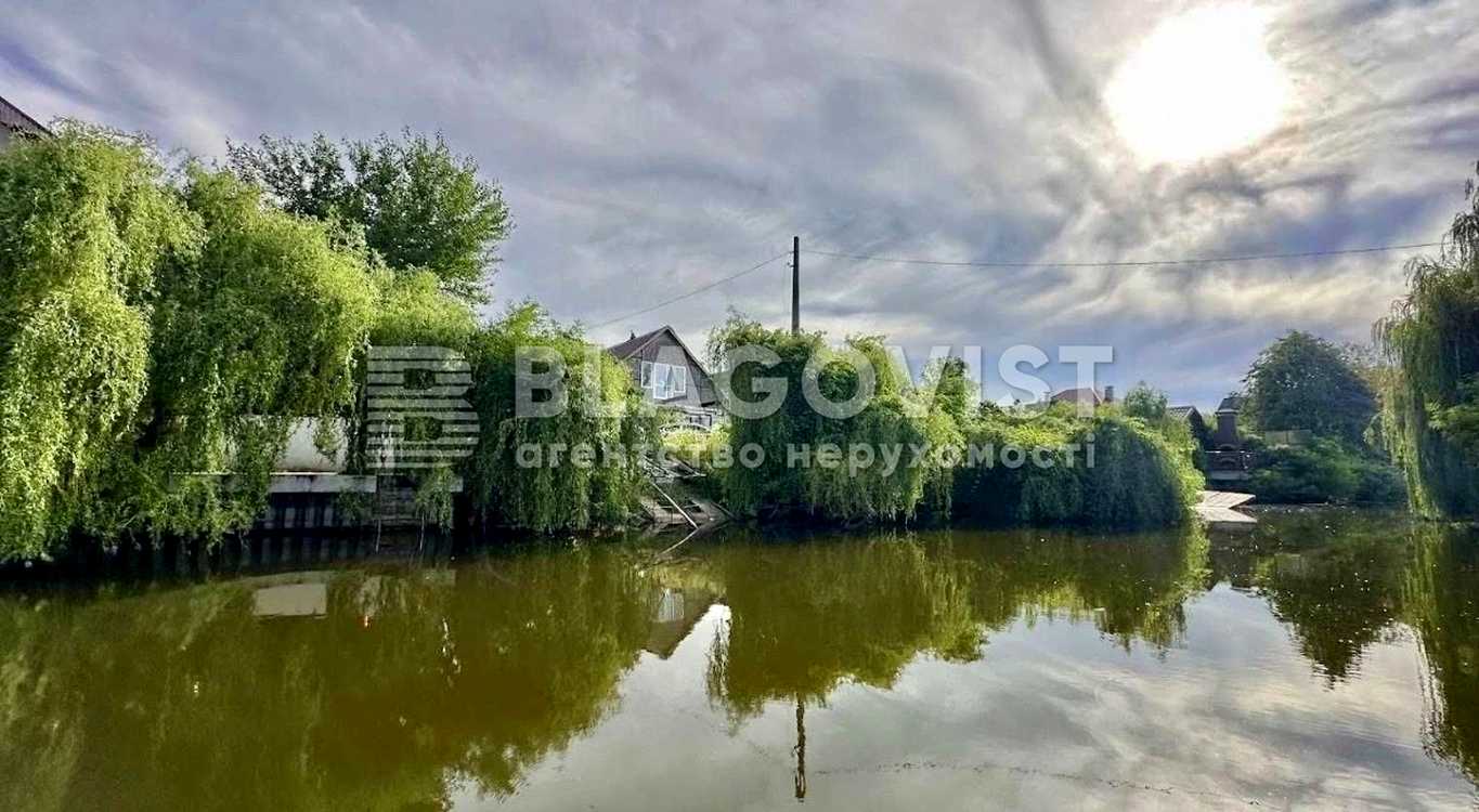 1875772981457103