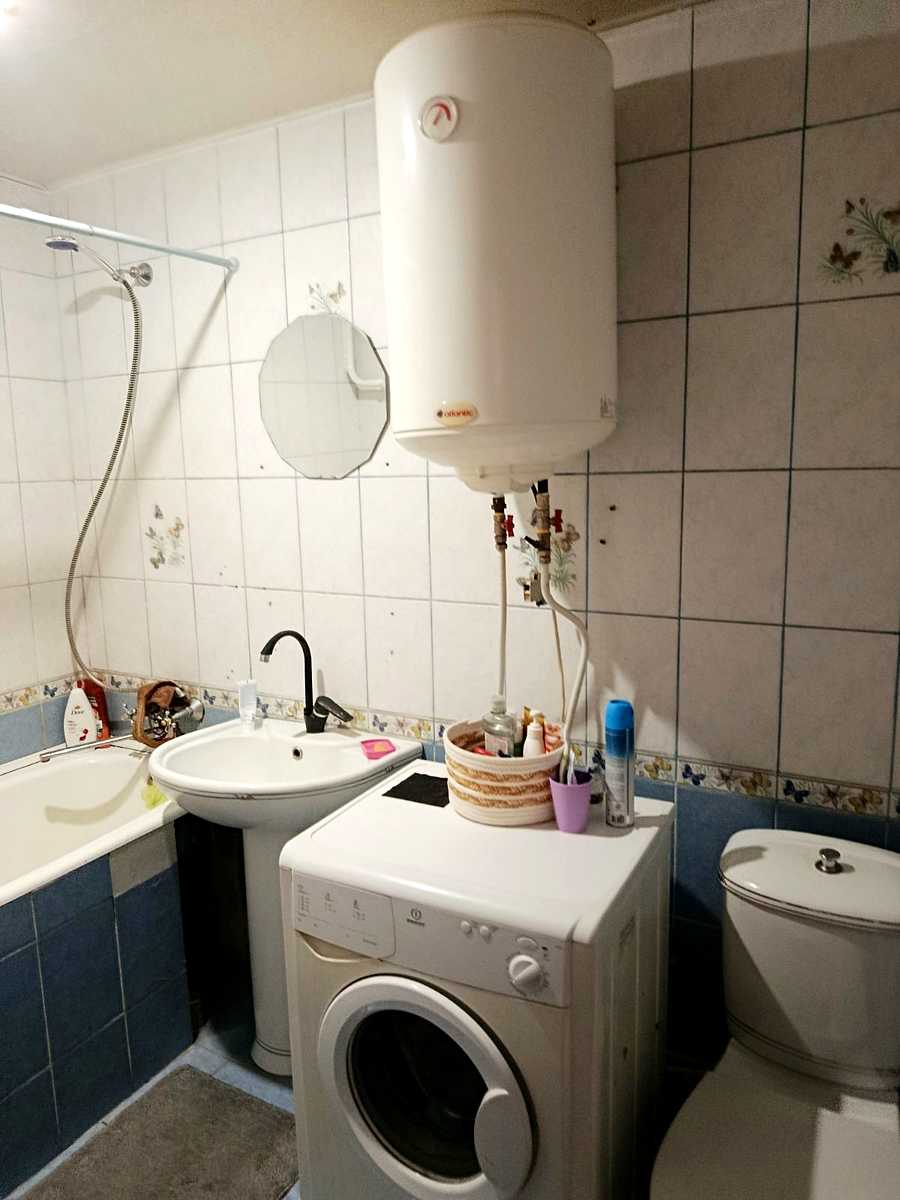 1875774597144566