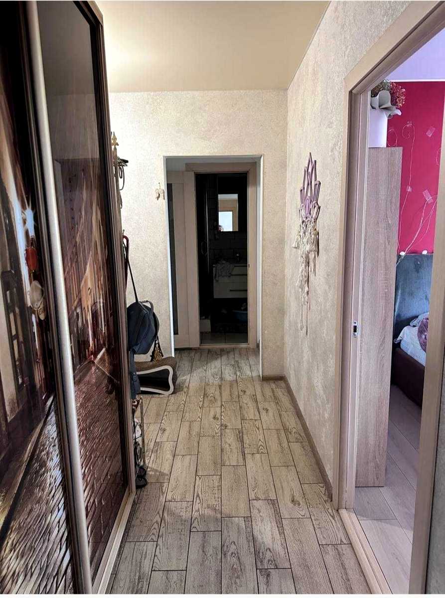 1875775045559102