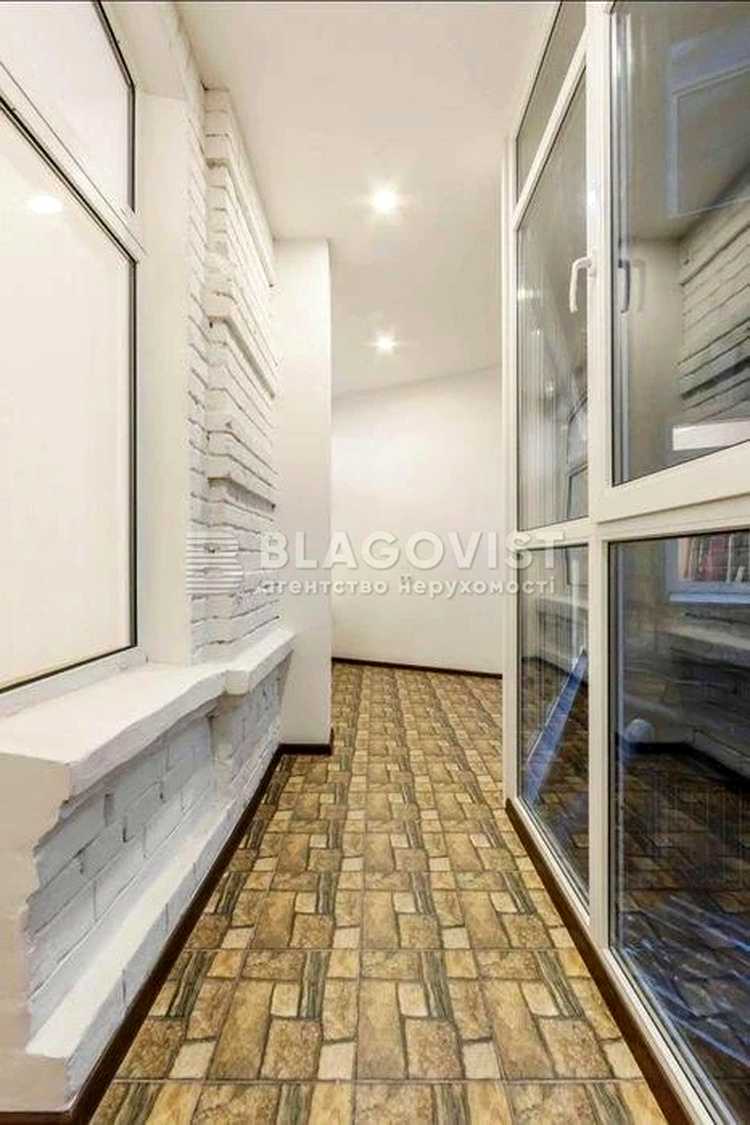 1875777653834320