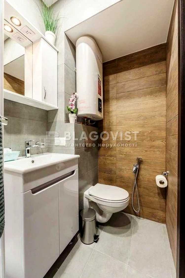 1875777654610093