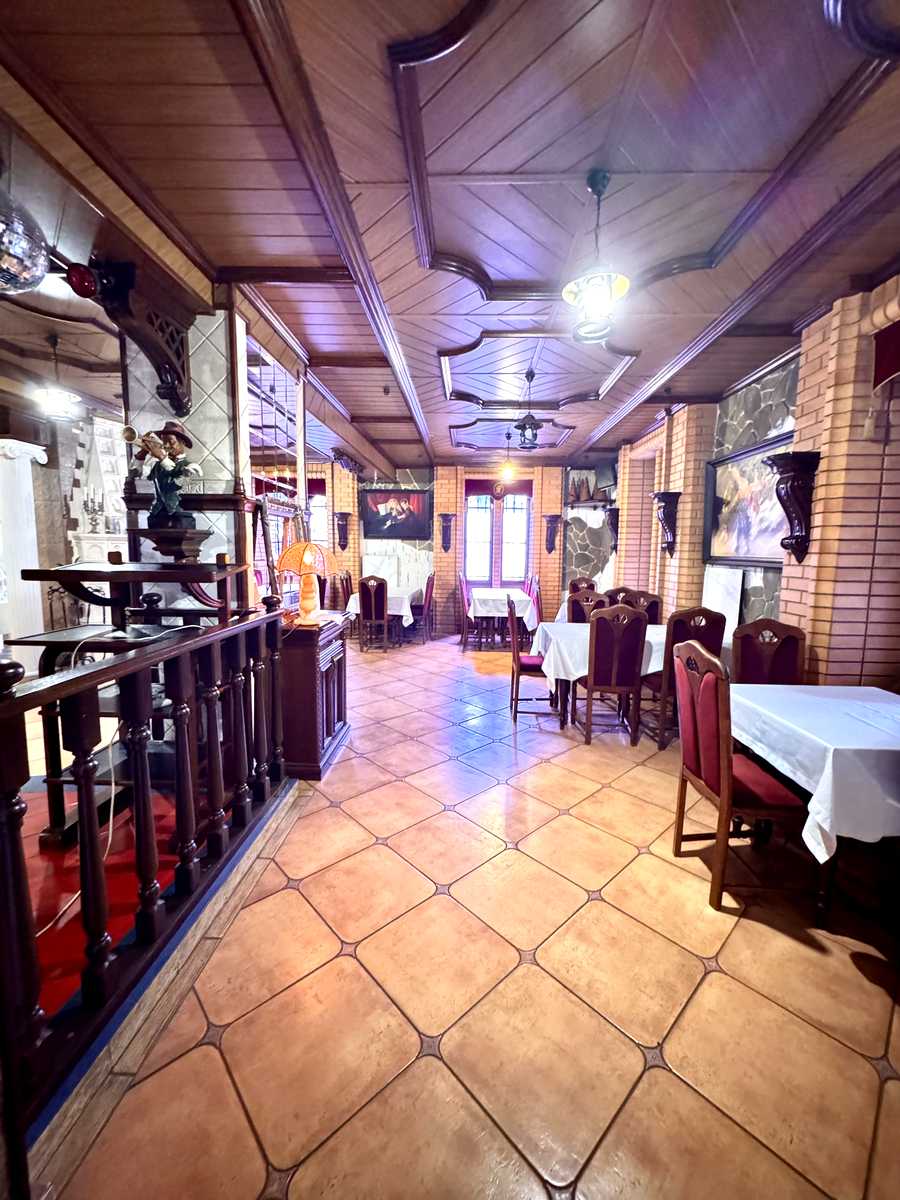 1875779677181561