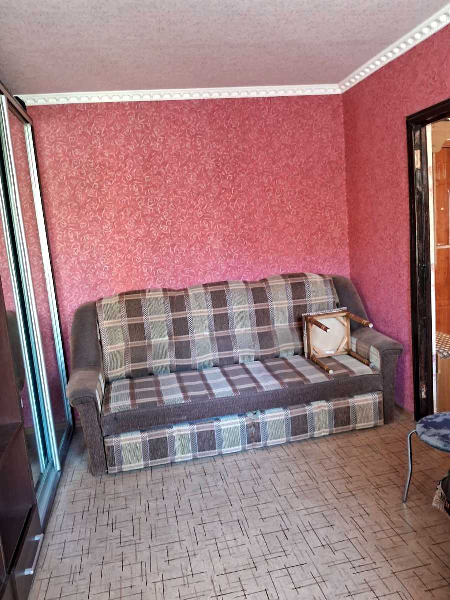 1875783454326572