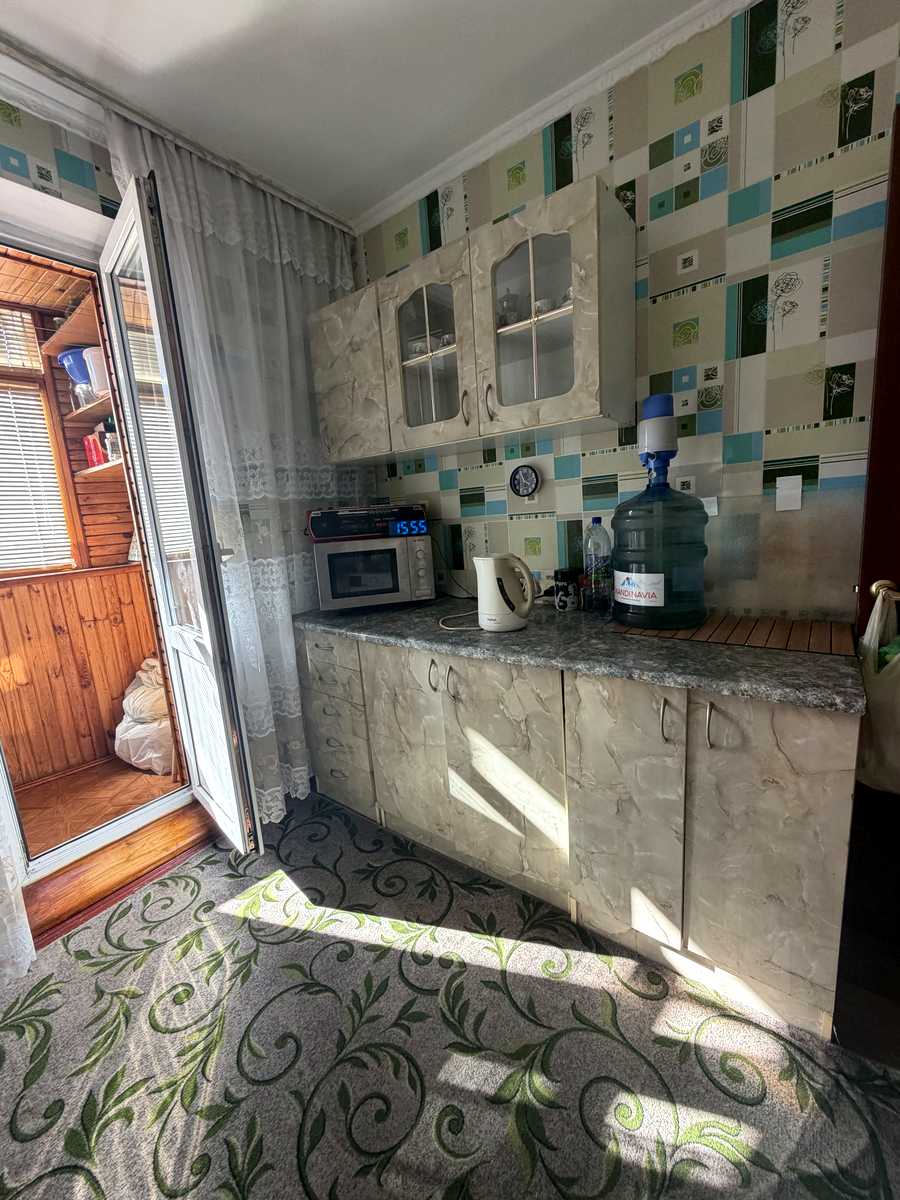 1875784172854332