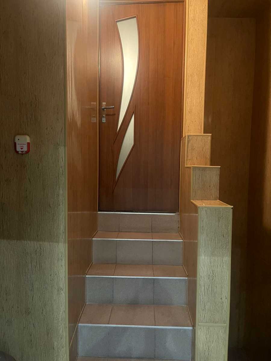 1875785351957716