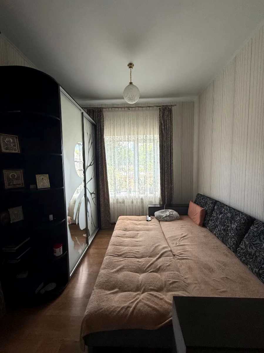 1875785947376683