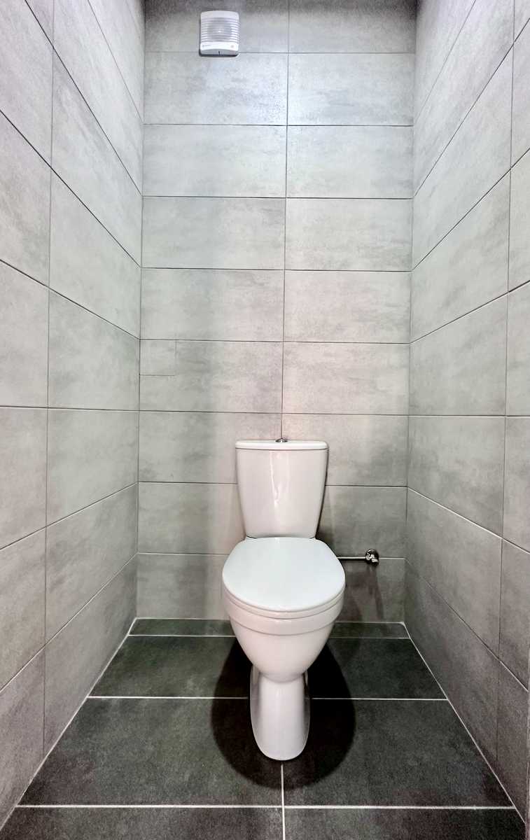 1875788985916958