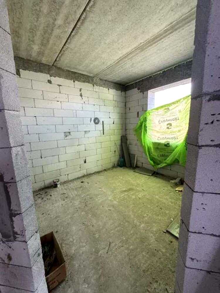 1875795573111577