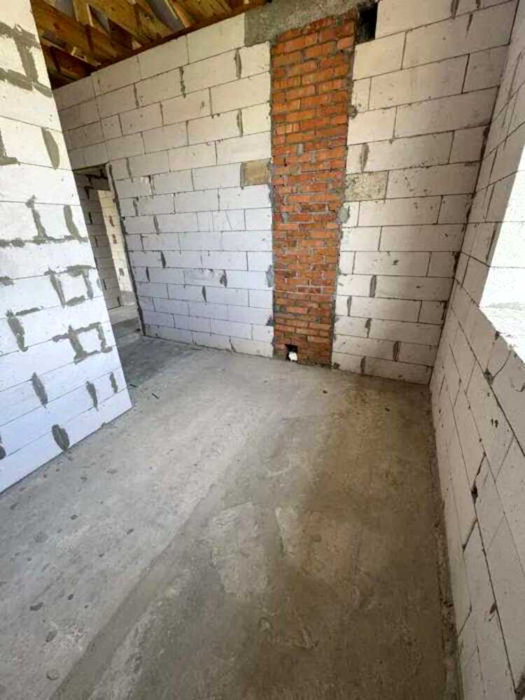 1875795573979465