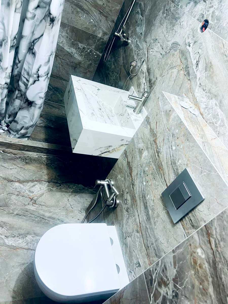 1875795841838669