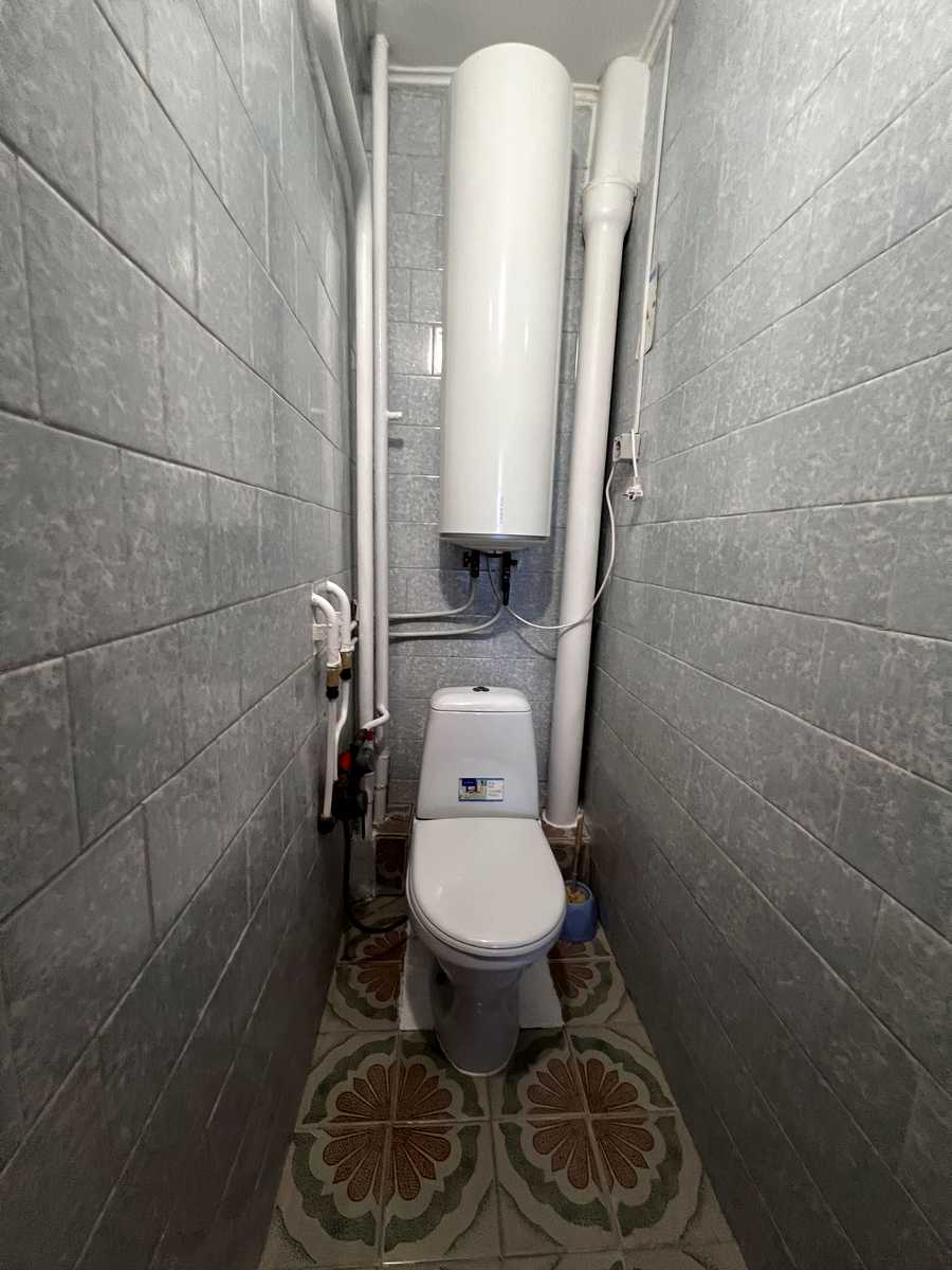1875818666670500
