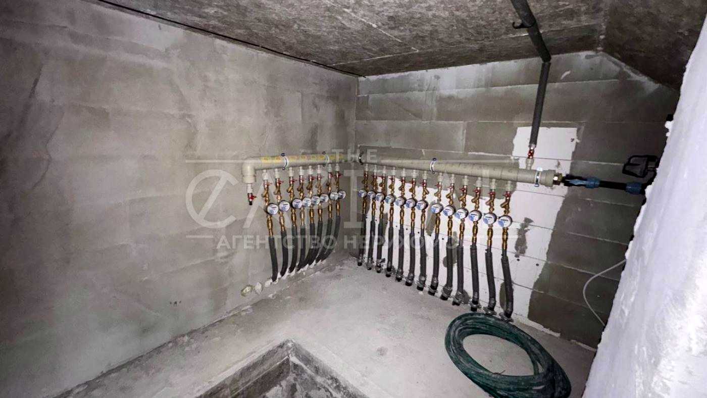 1875823678741494