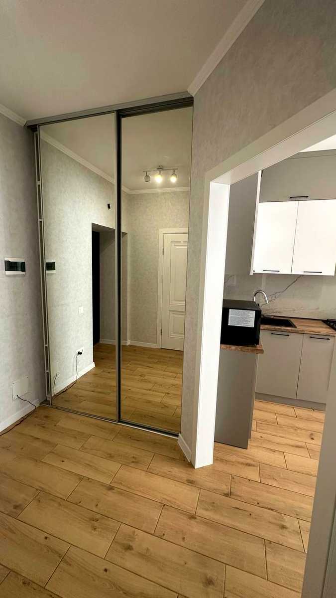 1875831596701789