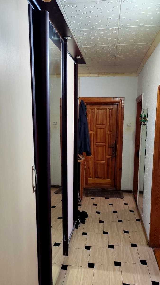 1875836765209859