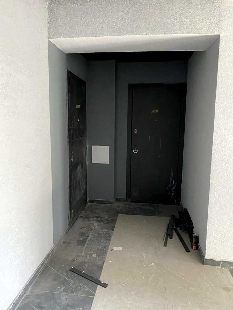1875838897815979