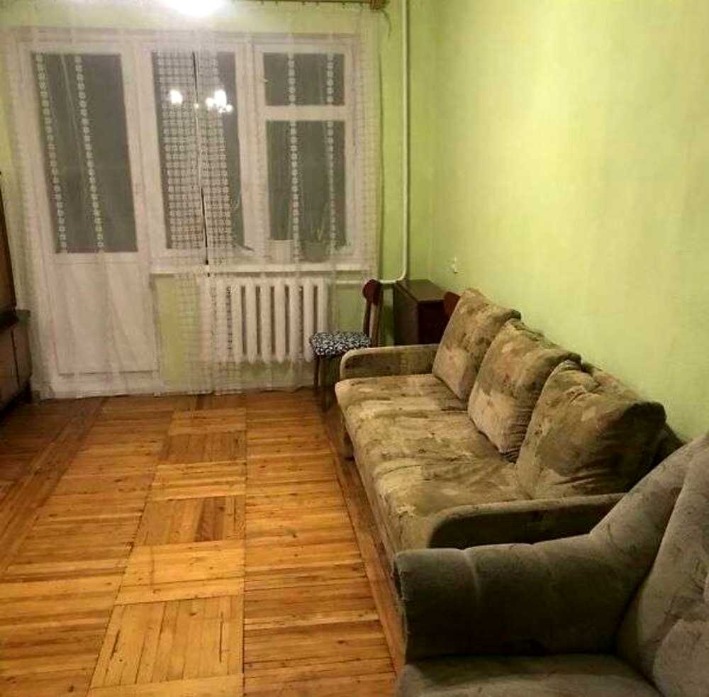 1875841033630824