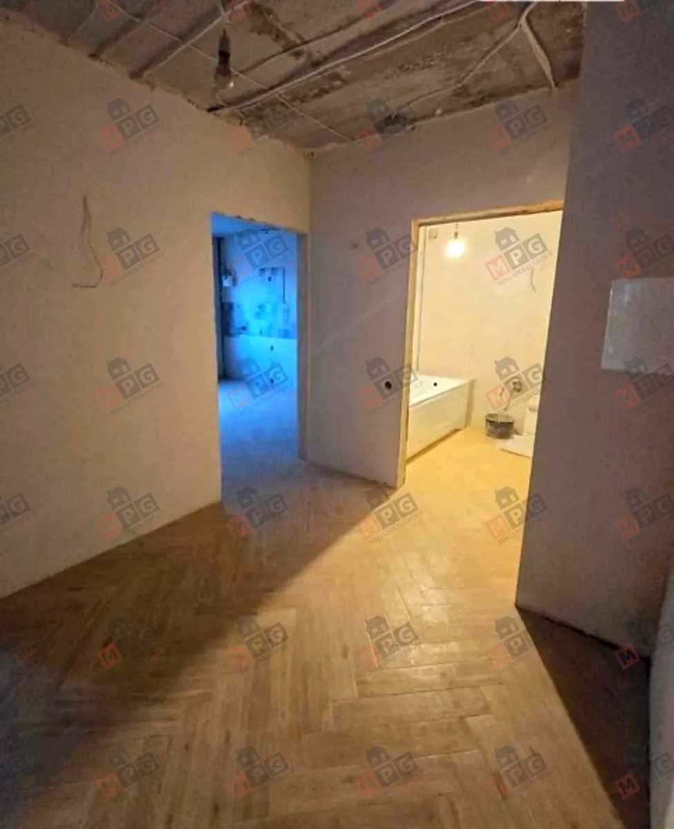 1875841598166479