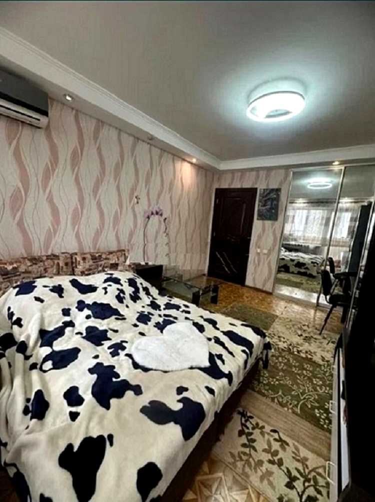 1875843207008708