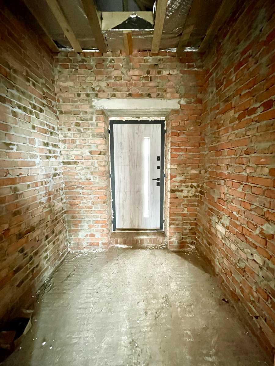 1875843347451323