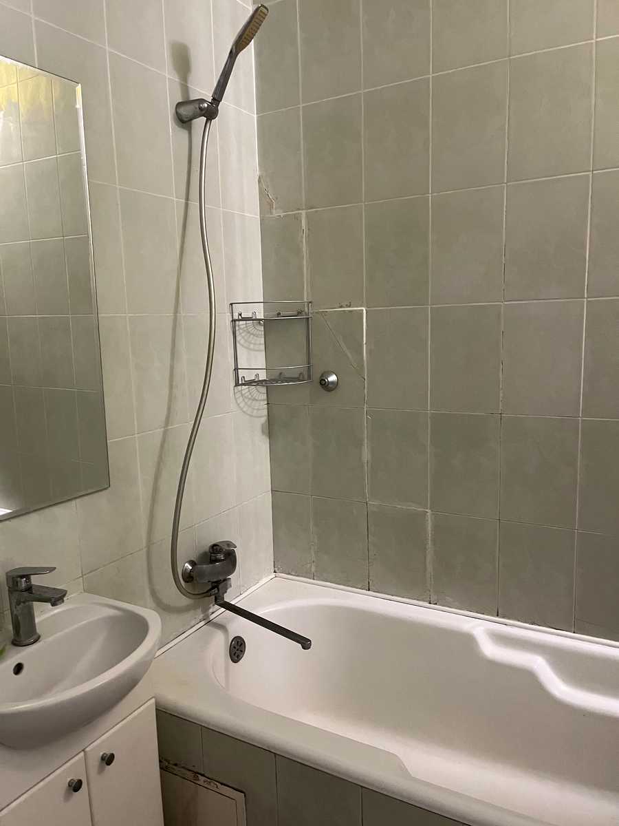 1875843355903908