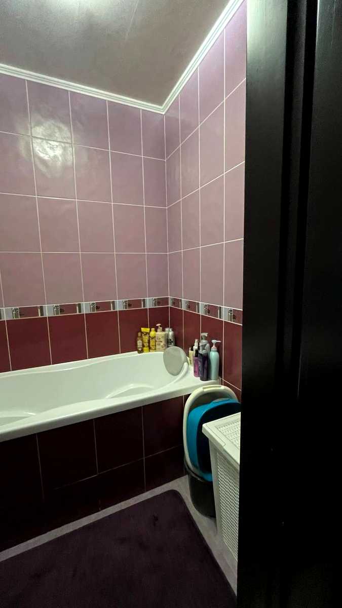 1875843388403942
