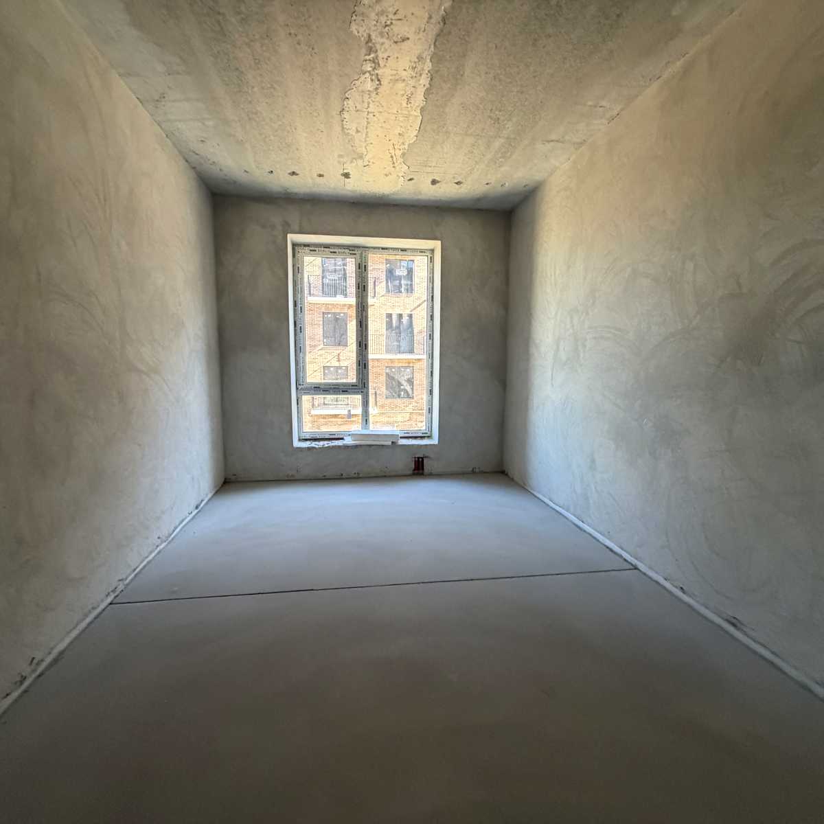 1875844317411569