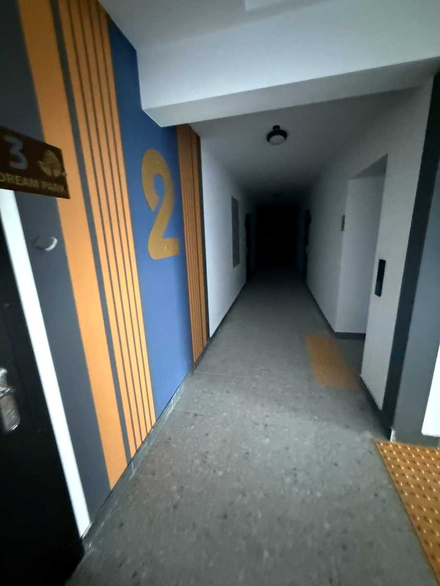 1875844857033400