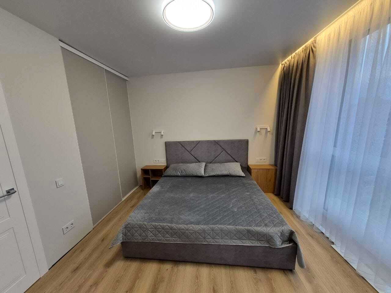 1875845016176337